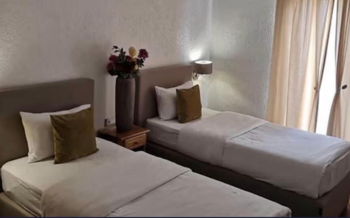 Hotel Garni Ideal Podgorica Exterior photo