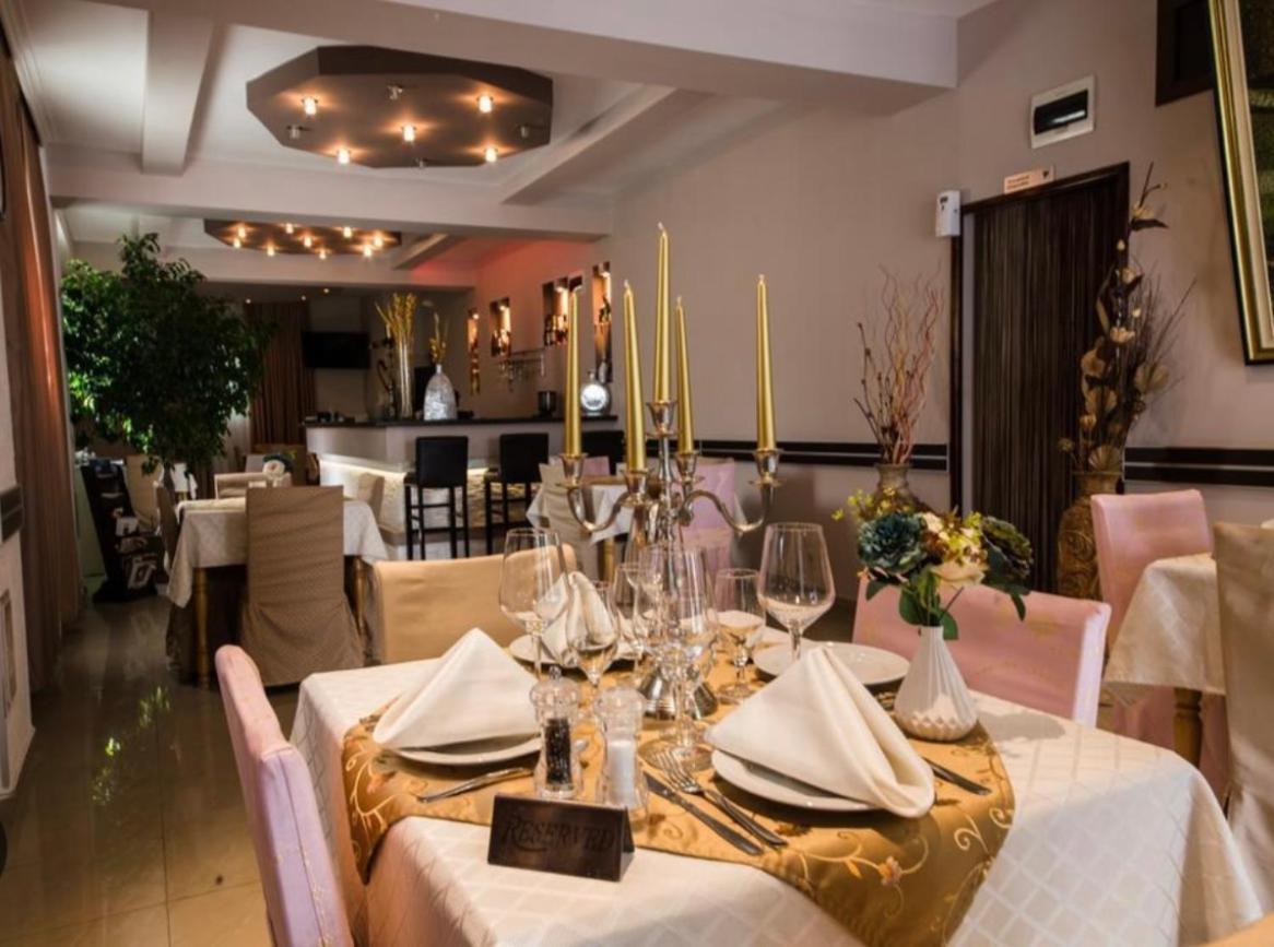 Hotel Garni Ideal Podgorica Exterior photo